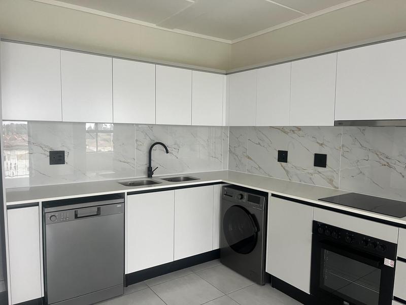 To Let 2 Bedroom Property for Rent in Zevenzicht Western Cape